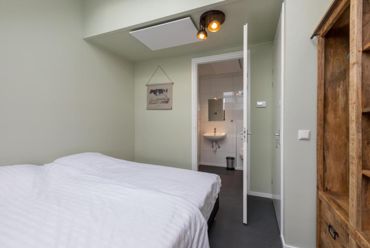 Welcome In - Vakantiehuis 6 En 12 Personen, Vroondijk In Vrouwenpolder Exteriör bild