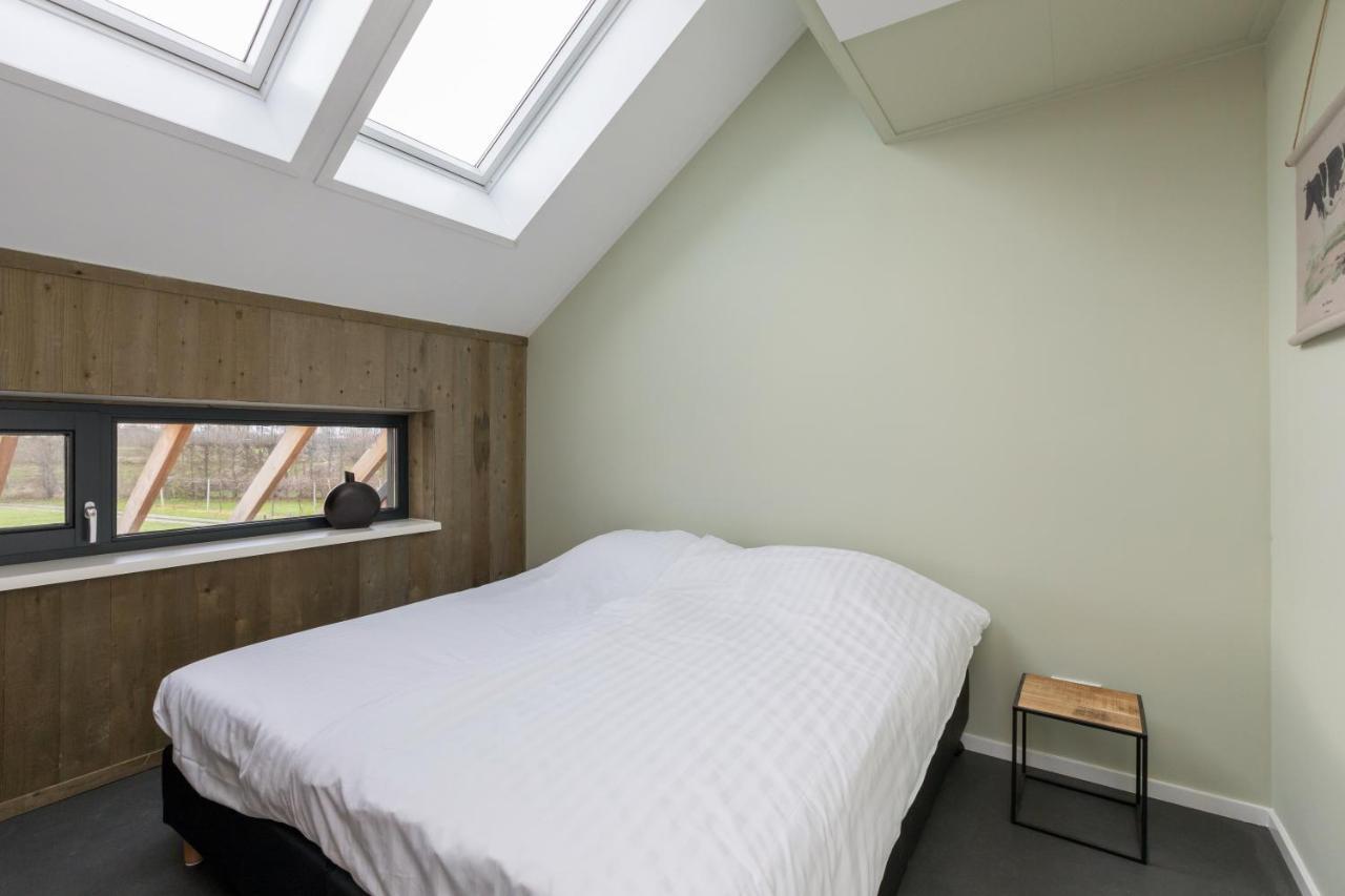 Welcome In - Vakantiehuis 6 En 12 Personen, Vroondijk In Vrouwenpolder Exteriör bild